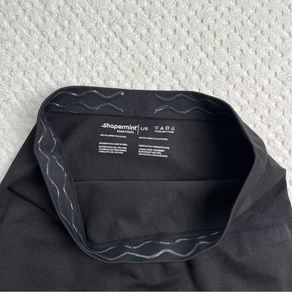 NWOT. -Shapermint essentials women’s leggings